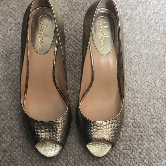 Cole Haan open toed gold pumps / high heels - Picture 1 of 7